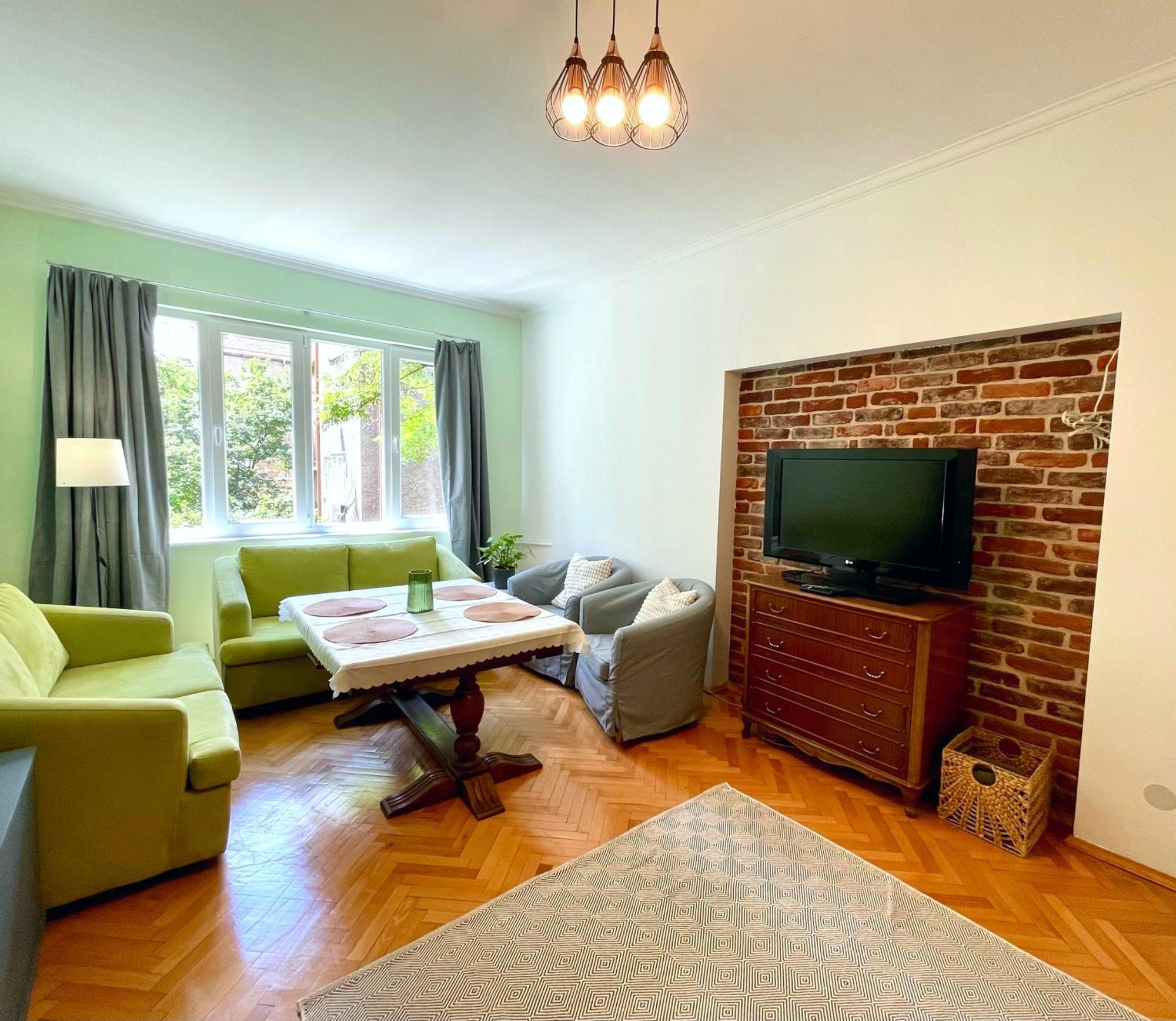 Bohemian Bright & Calm 2Br - Top Center - Private Balcony София Екстериор снимка