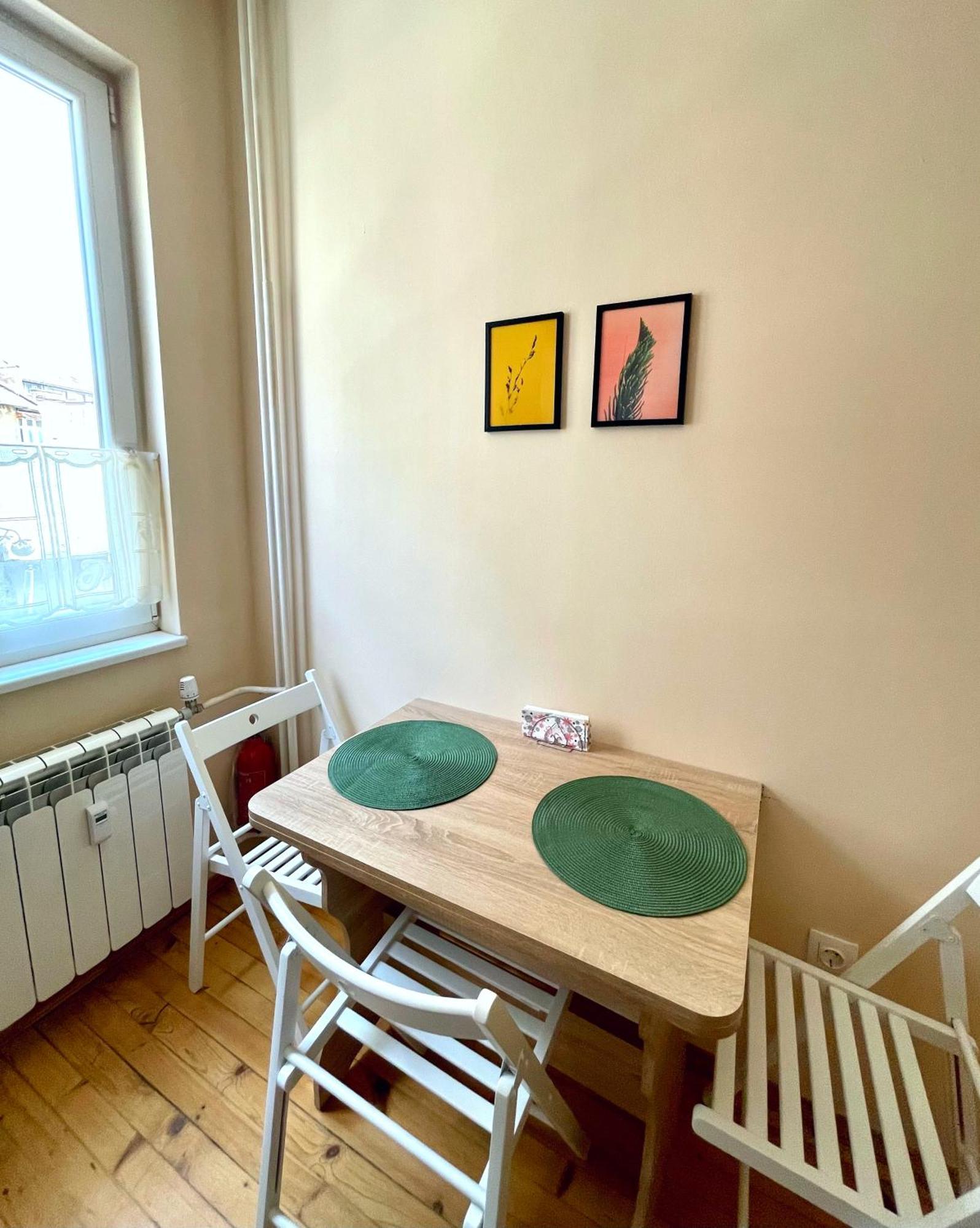 Bohemian Bright & Calm 2Br - Top Center - Private Balcony София Екстериор снимка